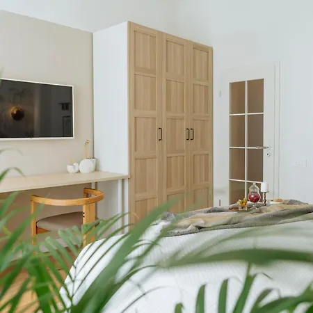 Heart Center Apartment Bukarest